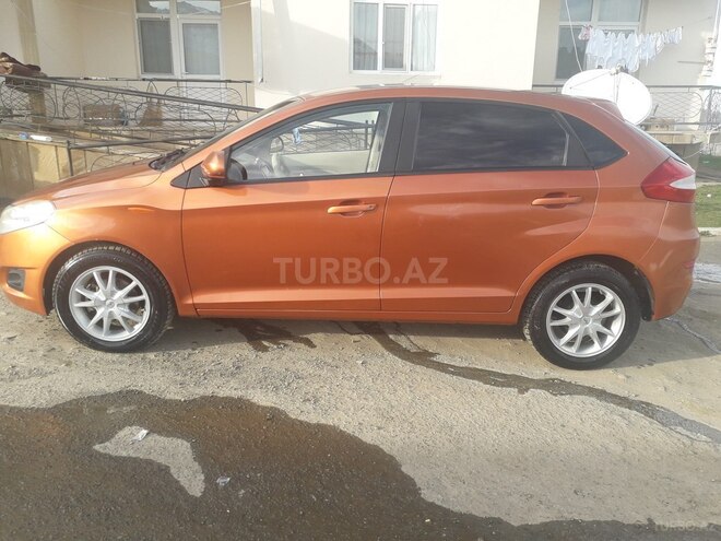 Chery  2011, 242,000 km - 1.5 l - Lerik