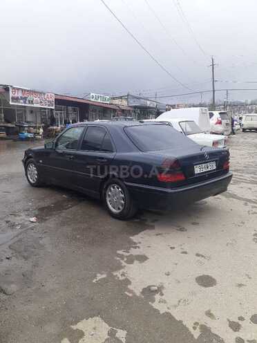 Mercedes C 240 1998, 391,000 km - 2.4 l - Quba