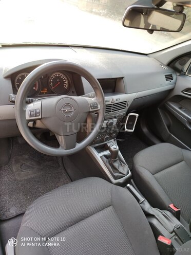 Opel Astra 2006, 340,000 km - 1.3 l - Bakı