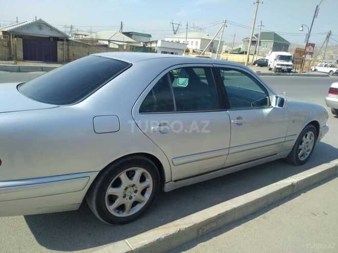 Mercedes E 220 1995, 652,480 km - 2.2 l - Mingəçevir