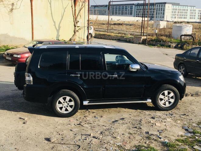 Mitsubishi Pajero 2007, 180,000 km - 3.0 l - Bakı