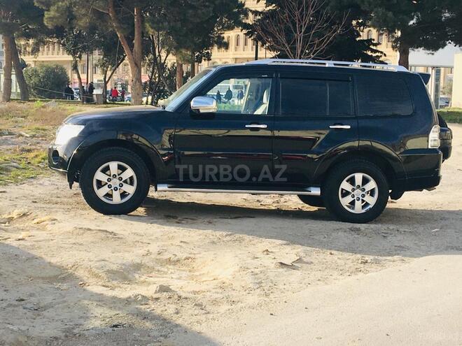 Mitsubishi Pajero 2007, 180,000 km - 3.0 l - Bakı