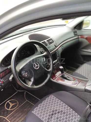 Mercedes E 220 2004, 307,000 km - 2.2 l - Bakı