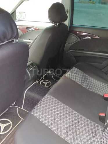 Mercedes E 220 2004, 307,000 km - 2.2 l - Bakı