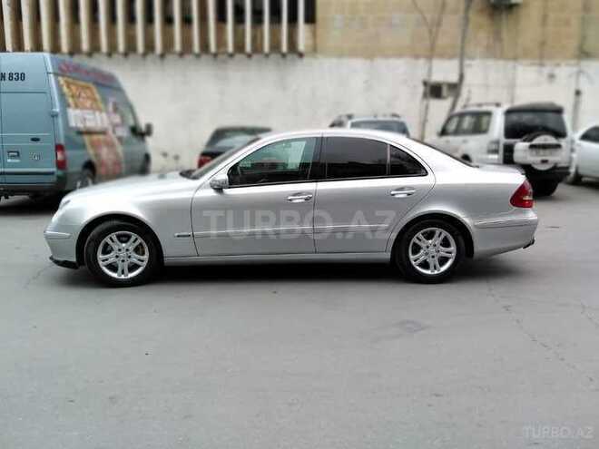 Mercedes E 220 2004, 307,000 km - 2.2 l - Bakı