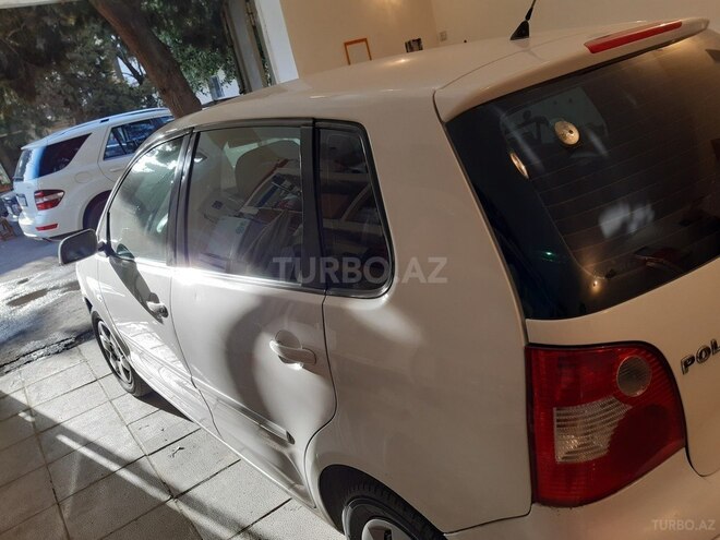 Volkswagen Polo 2003, 264,000 km - 1.4 л - Bakı