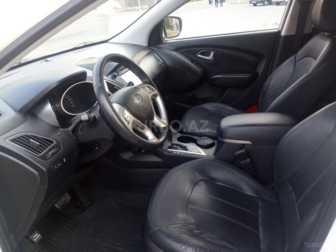 Hyundai ix35 2012, 130,000 km - 2.4 л - Mingəçevir