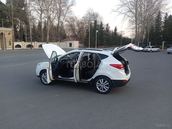 Hyundai ix35 2012, 130,000 km - 2.4 л - Mingəçevir