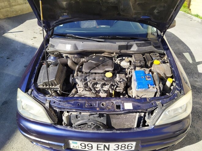Opel Astra 1999, 430,000 km - 1.6 l - Quba