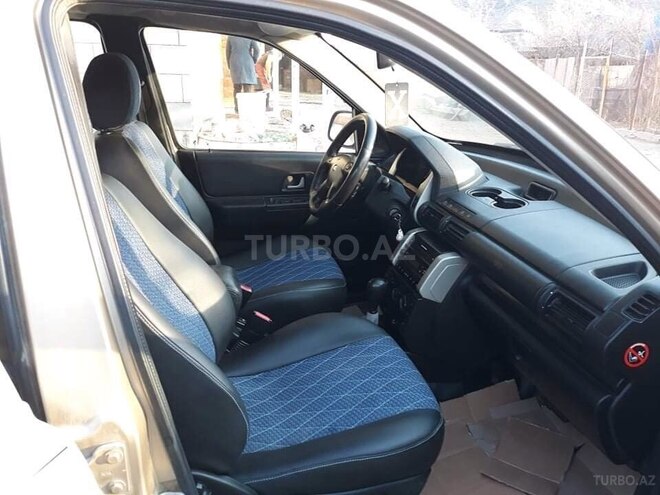 Land Rover Freelander 2004, 136,944 km - 2.5 l - Şəki