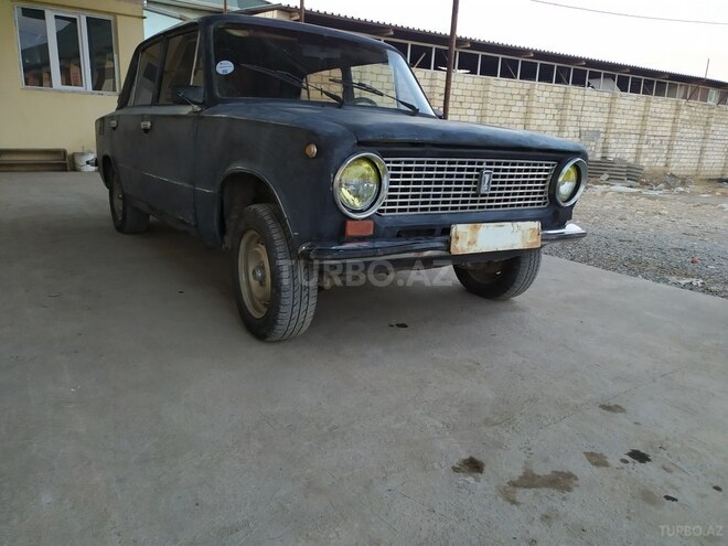 LADA (VAZ) 21011 1981, 100,000 km - 1.3 л - Gəncə