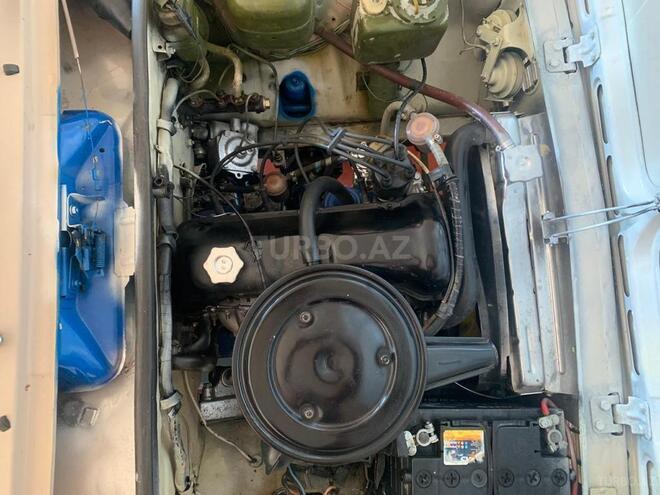 LADA (VAZ) 21013 1981, 300,000 km - 1.5 l - Qusar