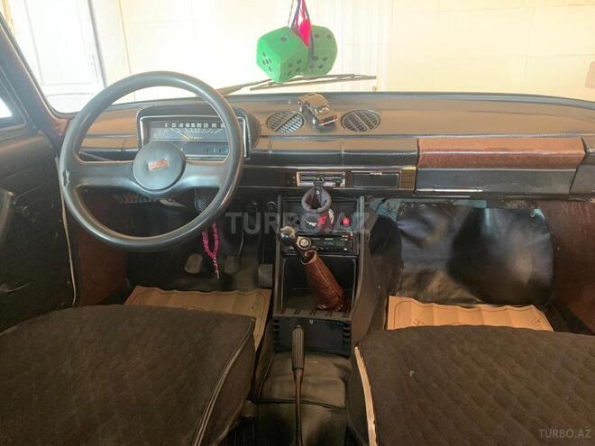 LADA (VAZ) 21013 1981, 300,000 km - 1.5 l - Qusar