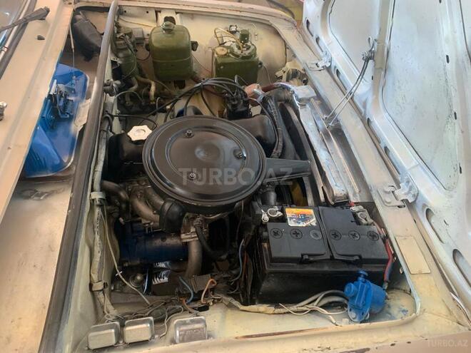 LADA (VAZ) 21013 1981, 300,000 km - 1.5 l - Qusar