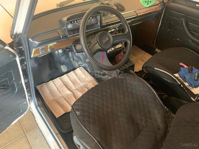 LADA (VAZ) 21013 1981, 300,000 km - 1.5 l - Qusar