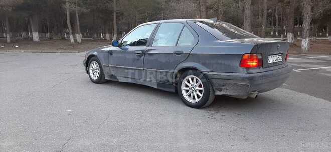 BMW 316 1992, 115,000 km - 1.6 l - Sumqayıt
