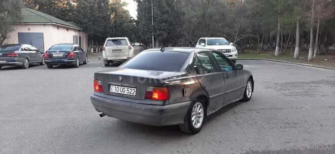 BMW 316 1992, 115,000 km - 1.6 l - Sumqayıt