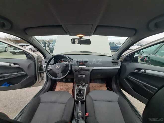 Opel Astra 2006, 215,000 km - 1.3 l - Bakı