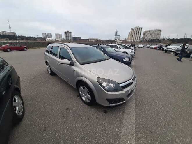 Opel Astra 2006, 215,000 km - 1.3 l - Bakı