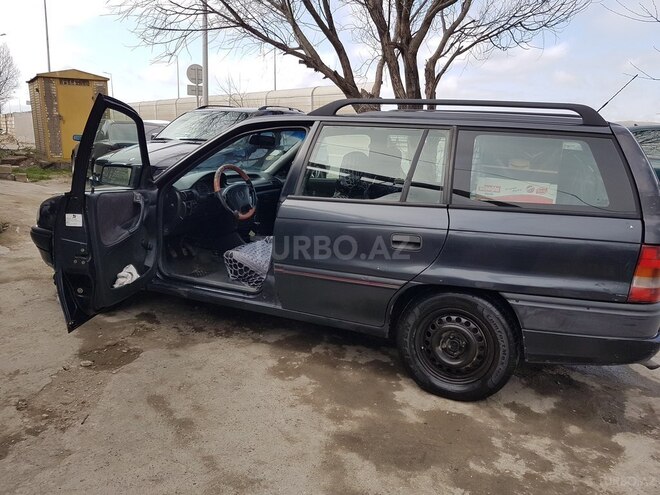 Opel Astra 1994, 600,000 km - 1.8 л - Bakı