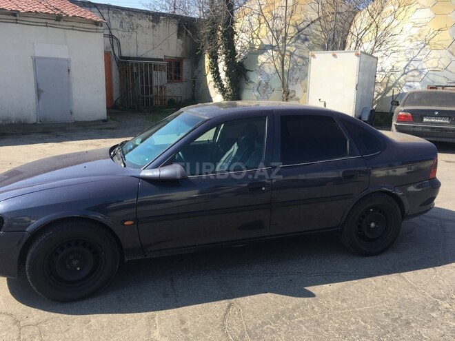 Opel Vectra 1996, 500,000 km - 1.6 l - Bakı
