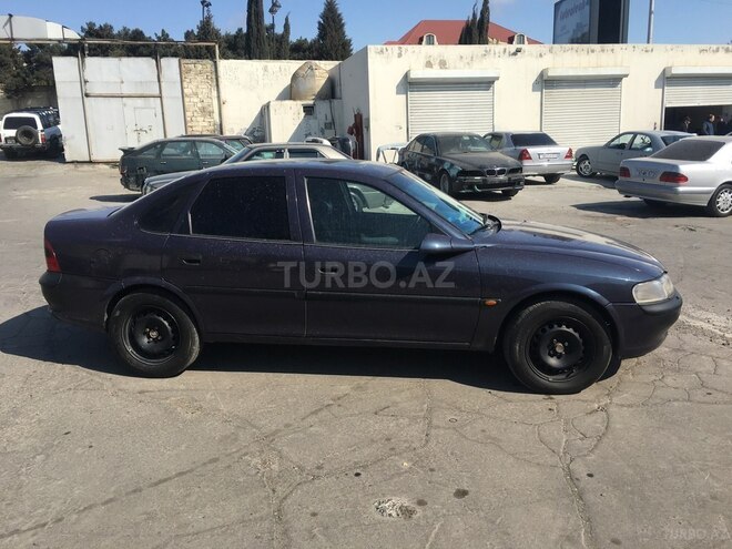Opel Vectra 1996, 500,000 km - 1.6 l - Bakı