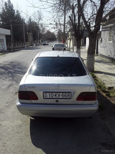 Mercedes E 230 1996, 411,000 km - 2.3 l - Zərdab