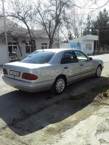 Mercedes E 230 1996, 411,000 km - 2.3 l - Zərdab
