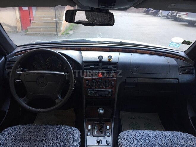 Mercedes C 220 1998, 435,678 km - 2.2 l - Bakı
