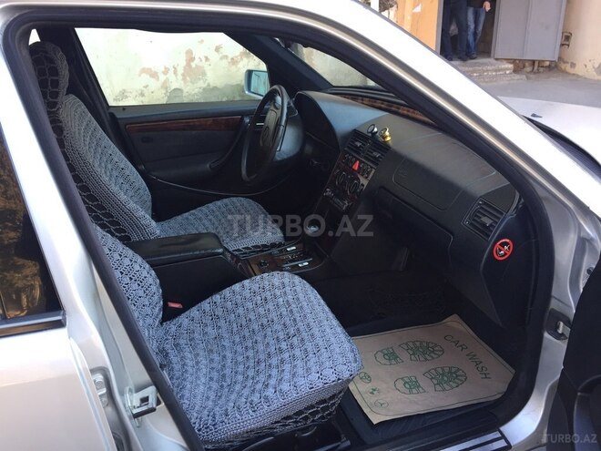 Mercedes C 220 1998, 435,678 km - 2.2 l - Bakı
