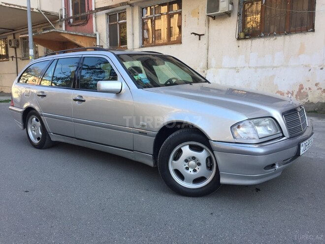 Mercedes C 220 1998, 435,678 km - 2.2 l - Bakı