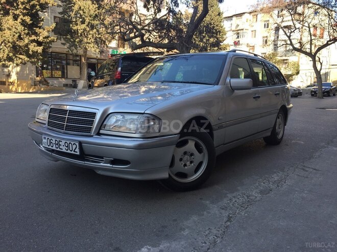 Mercedes C 220 1998, 435,678 km - 2.2 l - Bakı