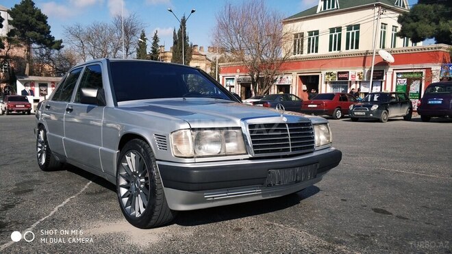 Mercedes 190 1992, 253,600 km - 2.5 l - Bakı