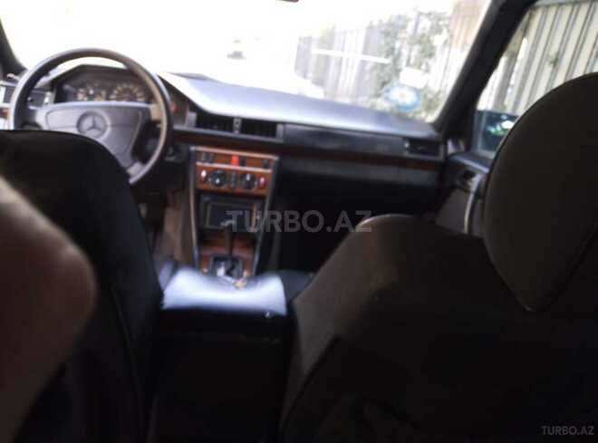 Mercedes E 220 1994, 583,000 km - 2.2 l - Bakı