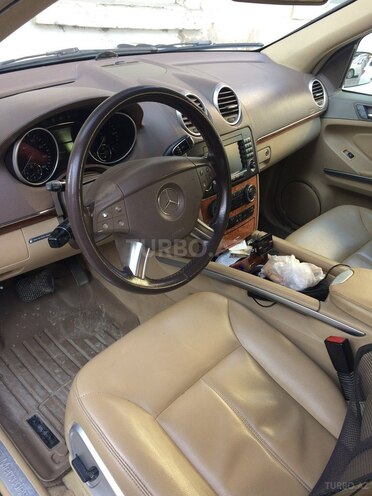 Mercedes GL 320 2007, 240,000 km - 3.2 l - Bakı