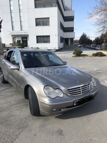 Mercedes C 240 2002, 317,181 km - 2.4 l - Bakı