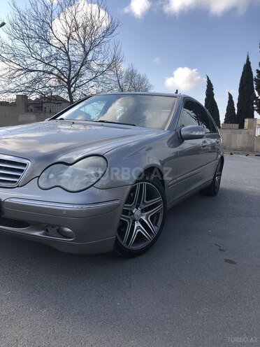 Mercedes C 240 2002, 317,181 km - 2.4 l - Bakı