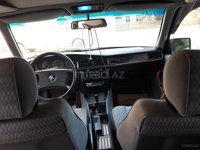 Mercedes 190 1990, 450,000 km - 2.0 l - Sumqayıt