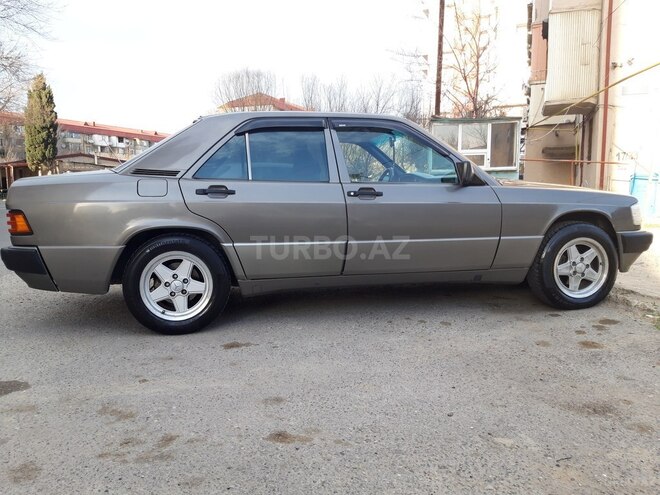 Mercedes 190 1990, 450,000 km - 2.0 l - Sumqayıt