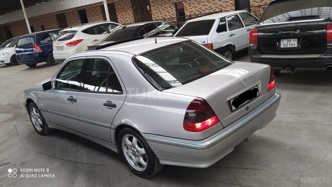 Mercedes C 230 2000, 296,380 km - 2.3 л - Gəncə