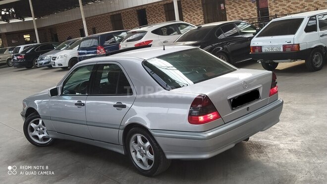 Mercedes C 230 2000, 296,380 km - 2.3 л - Gəncə