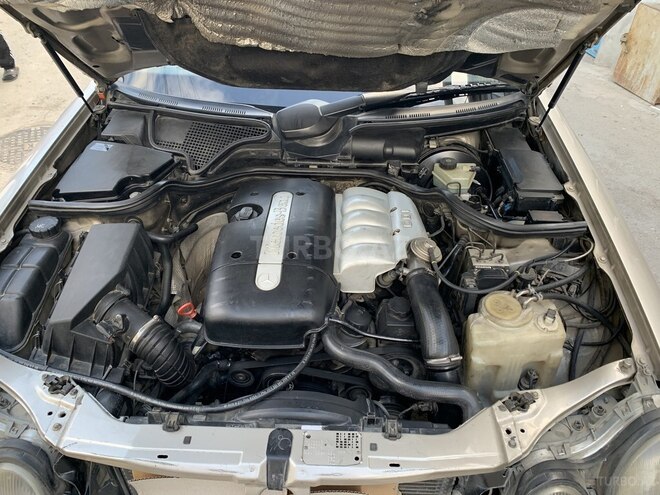 Mercedes E 220 1998, 620,000 km - 2.2 л - Bakı
