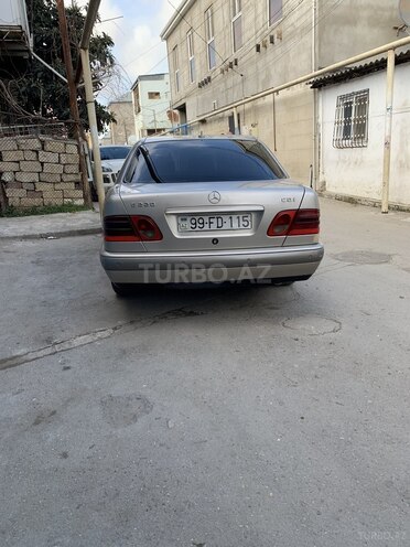 Mercedes E 220 1998, 620,000 km - 2.2 л - Bakı