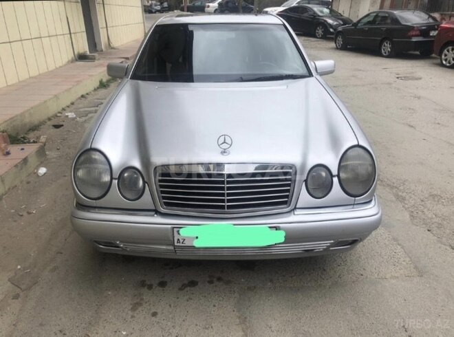 Mercedes E 230 1995, 420,000 km - 2.3 l - Bakı