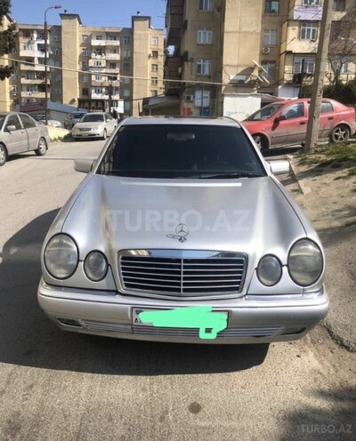 Mercedes E 230 1995, 420,000 km - 2.3 l - Bakı