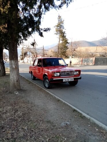 LADA (VAZ) 2107 1982, 300,000 km - 1.5 л - Qax