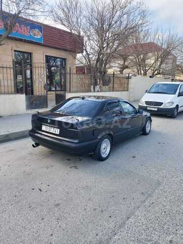 BMW 320 1993, 245,400 km - 2.0 л - Gəncə