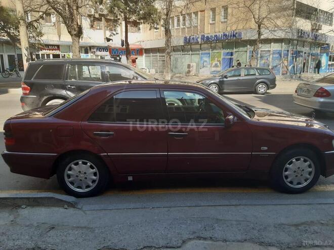 Mercedes C 180 1999, 238,000 km - 1.8 l - Bakı