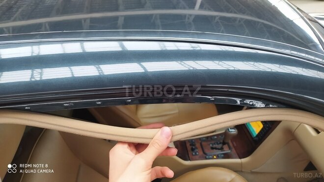 Mercedes E 240 2000, 185,600 km - 2.6 l - Gəncə