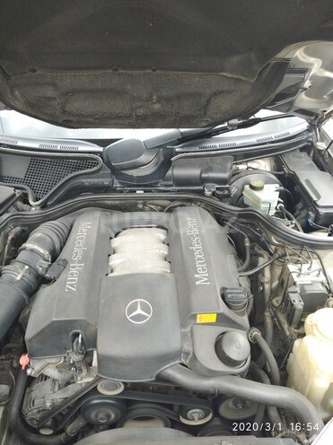 Mercedes E 240 1999, 213,452 km - 2.4 l - Mingəçevir